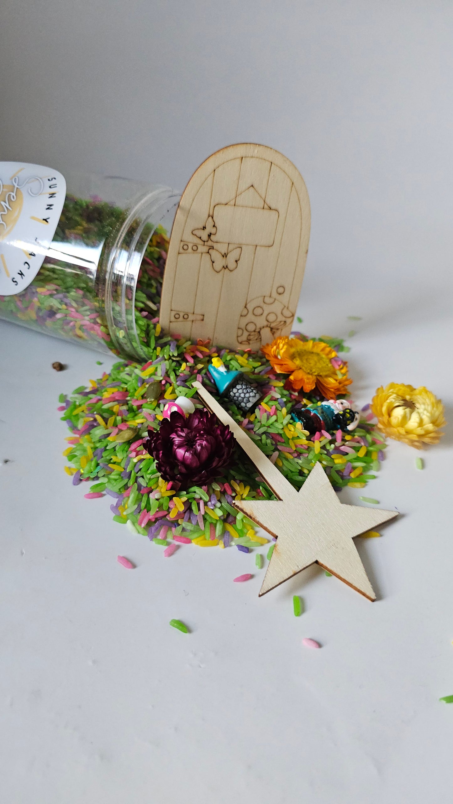 Wings and Wonder Pour and Play