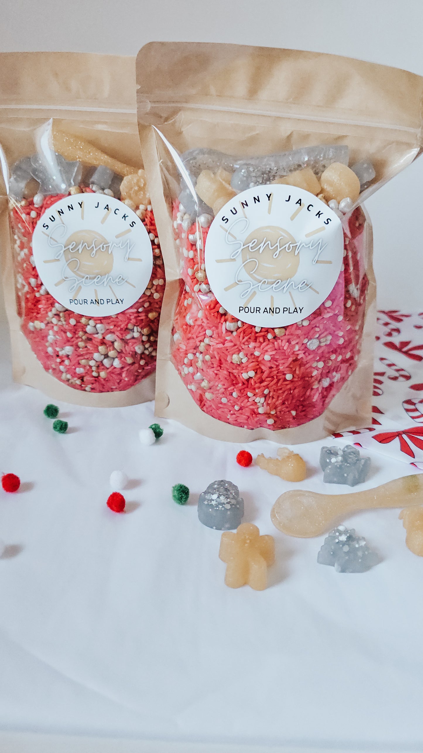 Magical Christmas Cheer Pour and Play